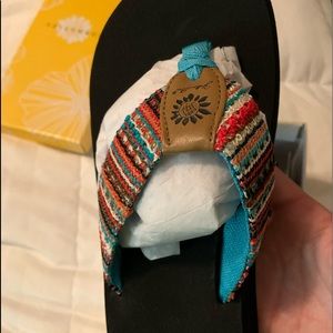 Yellow box platform sandals